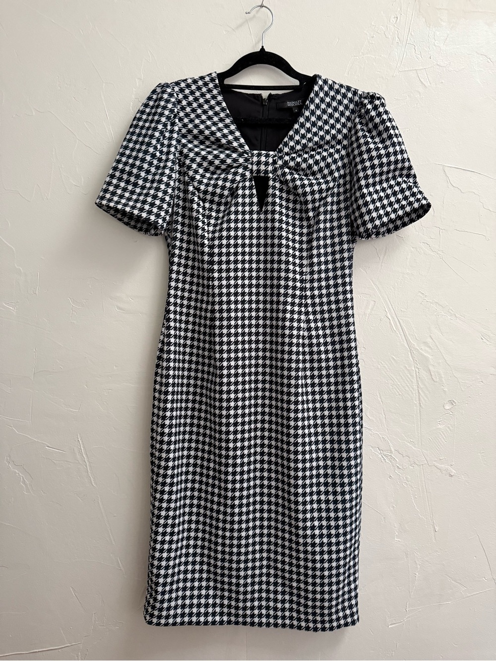 Badgley Mischka Black and White Houndstooth Sheath Dress with Keyhole